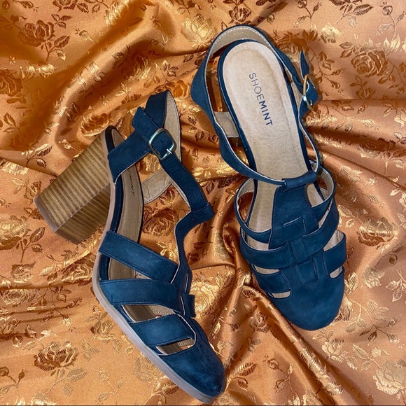 Shoe Mint Heels - Picture 2 of 4